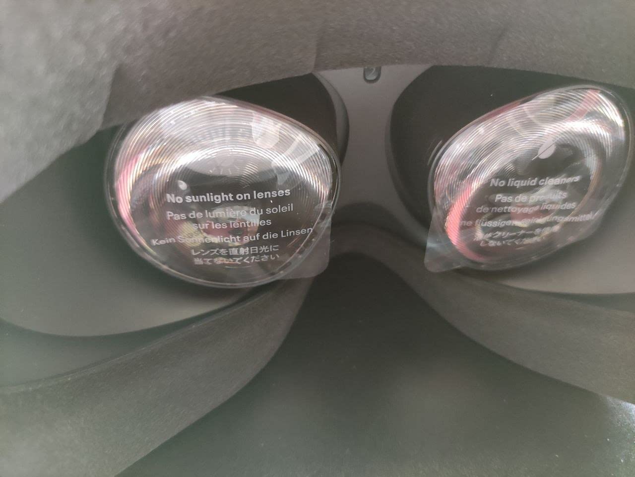 Meta Quest 2 — Advanced All-In-One Virtual Reality Headset — 128 GB - Customer Photo 2