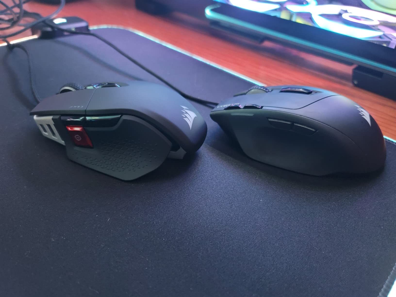 Corsair M65 RGB Ultra Tunable FPS Gaming Mouse Marksman 26,000 DPI Optical Sensor, Optical Switches, AXON Hyper-Processing Technology, Sensor Fusion Control, Tunable Weight System - Black - Customer Photo 1