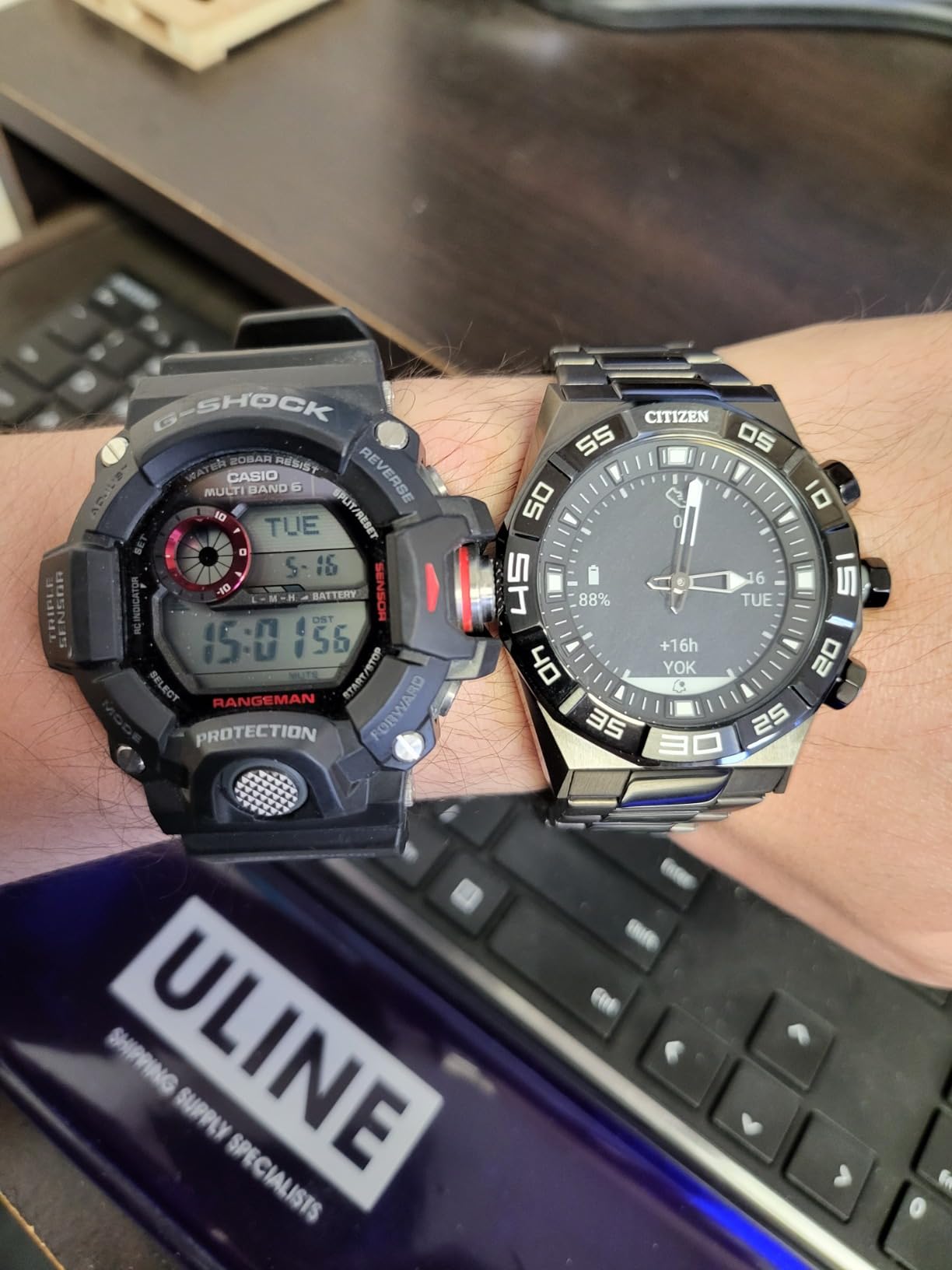 Citizen CZ Smart Gen 1 Hybrid smartwatch 44mm, Continuous Heart Rate Tracking, Fitness Activity, Golf App, Displays Notifications and Messages, Bluetooth Connection, 15 Day Battery Life - Customer Photo 2