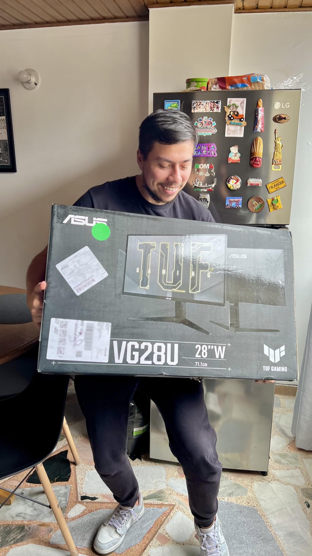 ASUS TUF Gaming 28