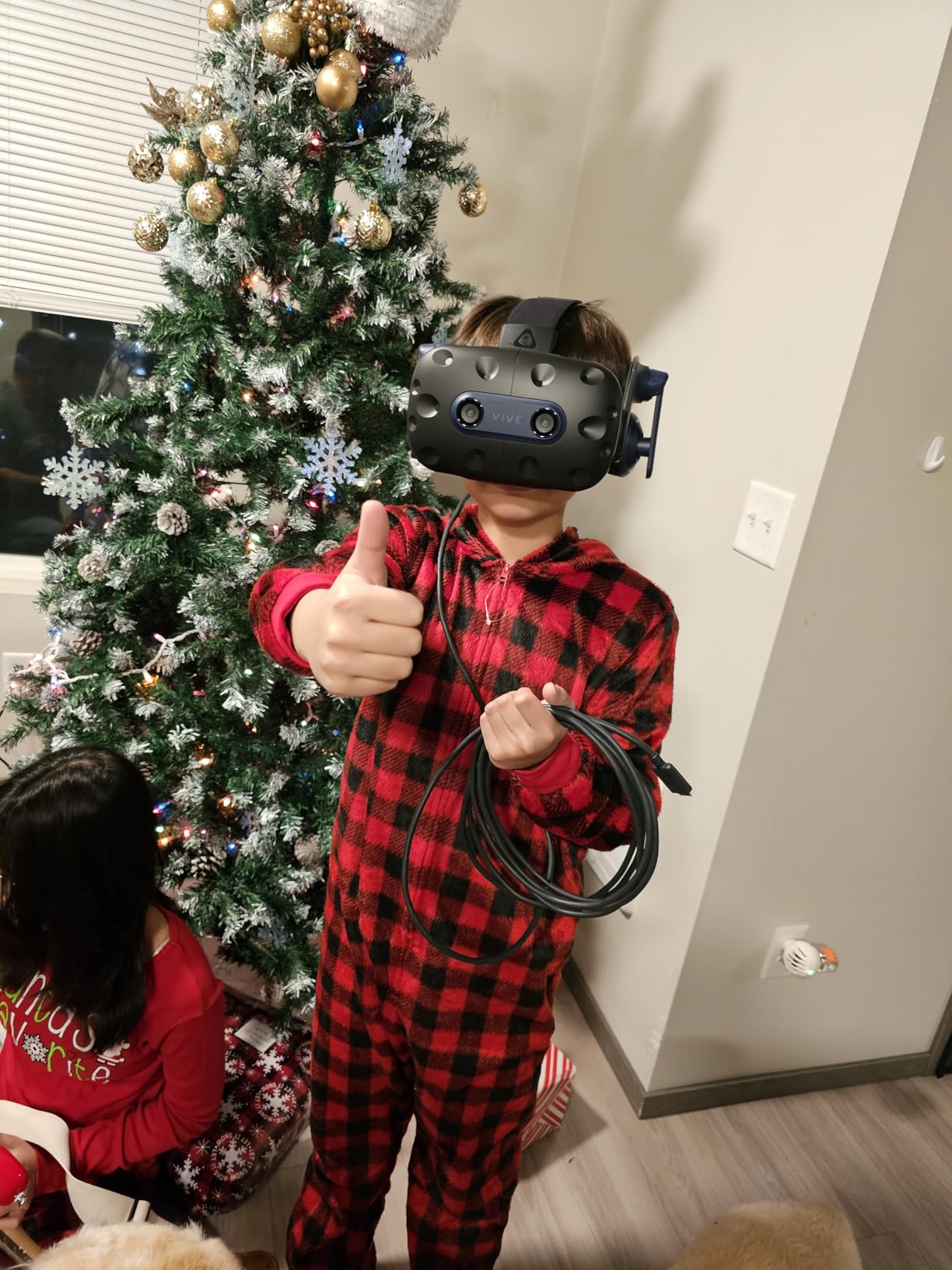 HTC VIVE Pro 2 Virtual Reality System - Customer Photo 1