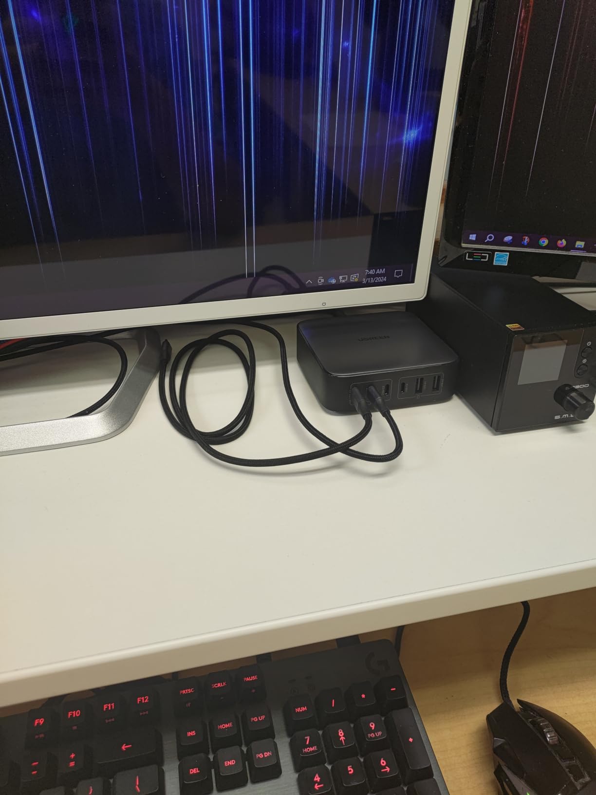 UGREEN Nexode 200W GaN USB C Charging Station, 6-Port Desktop Charger for MacBook Pro/Air, iPad Pro/Air, iPhone 17/16/15 Series, Galaxy S25/S24 Ultra, Pixel 10/9, Steam Deck - Customer Photo 1