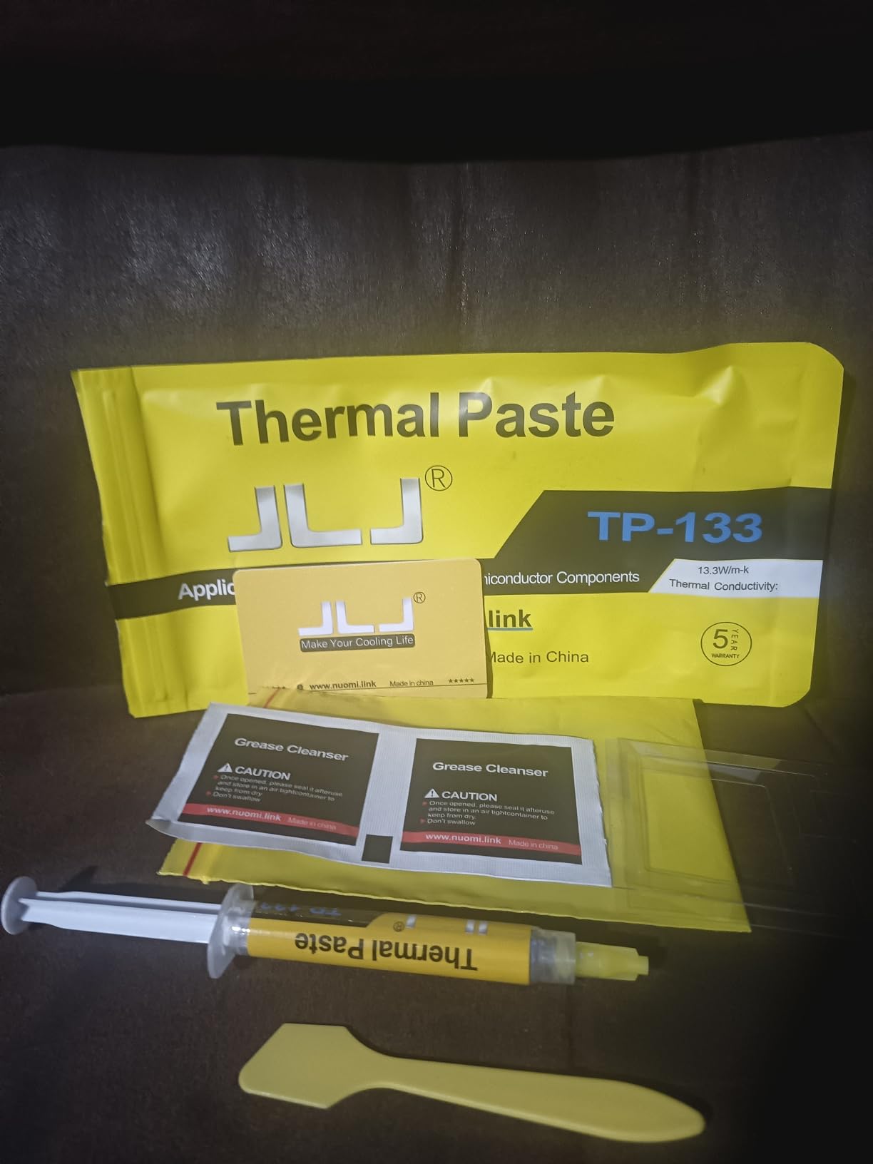 JLJ Thermal Paste, 6g CPU Paste Thermal Compound Paste Heatsink for IC/Processor/CPU/All Coolers - Customer Photo 1