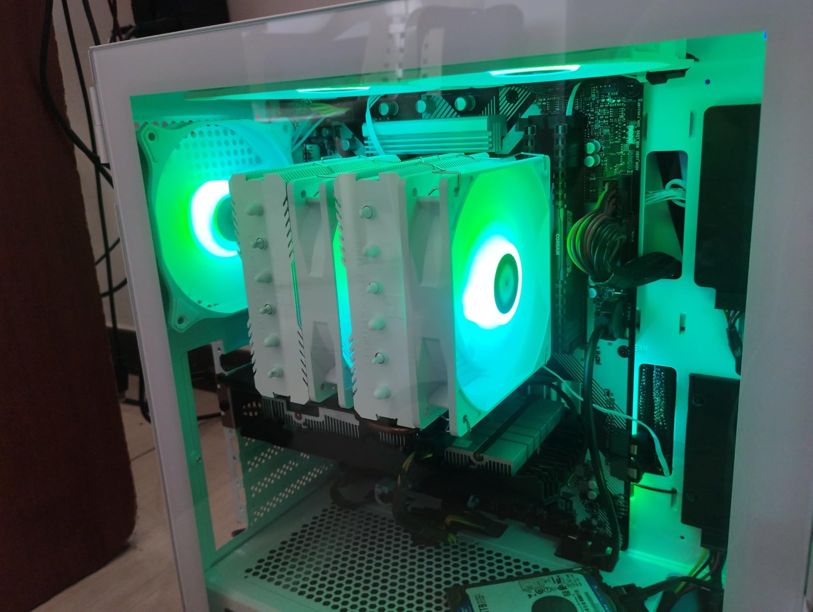 Thermalright Peerless Assassin 120 SE ARGB White CPU Air Cooler, 6 Heat Pipes CPU Cooler, Dual 120mm TL-C12CW-S PWM Fan, AGHP Technology, for AMD AM4/AM5/Intel LGA1700/115X/1851/1155/1200 - Customer Photo 2