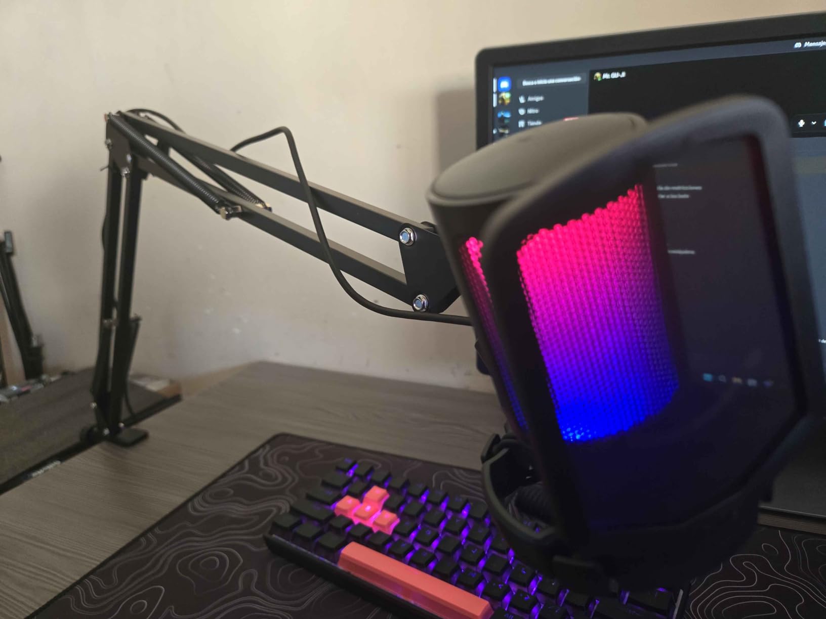 FIFINE Gaming PC USB Microphone, Podcast Condenser Mic with Boom Arm, Pop Filter, Mute Button for Streaming, Twitch, Online Chat, RGB Computer Mic for PS4/5 PC Gamer Youtuber-AmpliGame A6T - Customer Photo 4