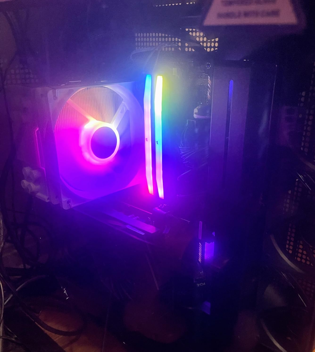 ID-COOLING SE-214-XT ARGB White CPU Cooler 4 Heatpipes CPU Air Cooler ARGB Light Sync with Motherboard(5V 3-PIN Connector) CPU Fan for Intel/AMD, LGA 1700 Compatible for Desktop - Customer Photo 2