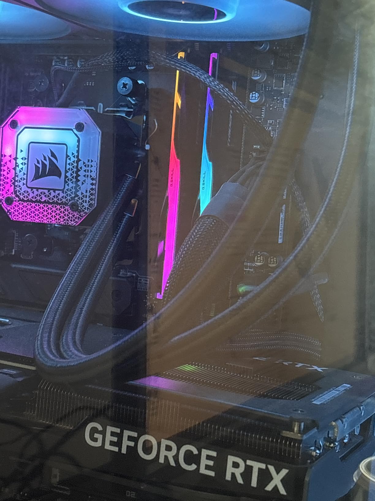 G.SKILL Trident Z5 RGB Series DDR5 RAM (Intel XMP 3.0) 32GB (2x16GB) 6400MT/s CL32-39-39-102 1.40V Desktop Computer Memory U-DIMM - Matte Black (F5-6400J3239G16GA2-TZ5RK) - Customer Photo 5