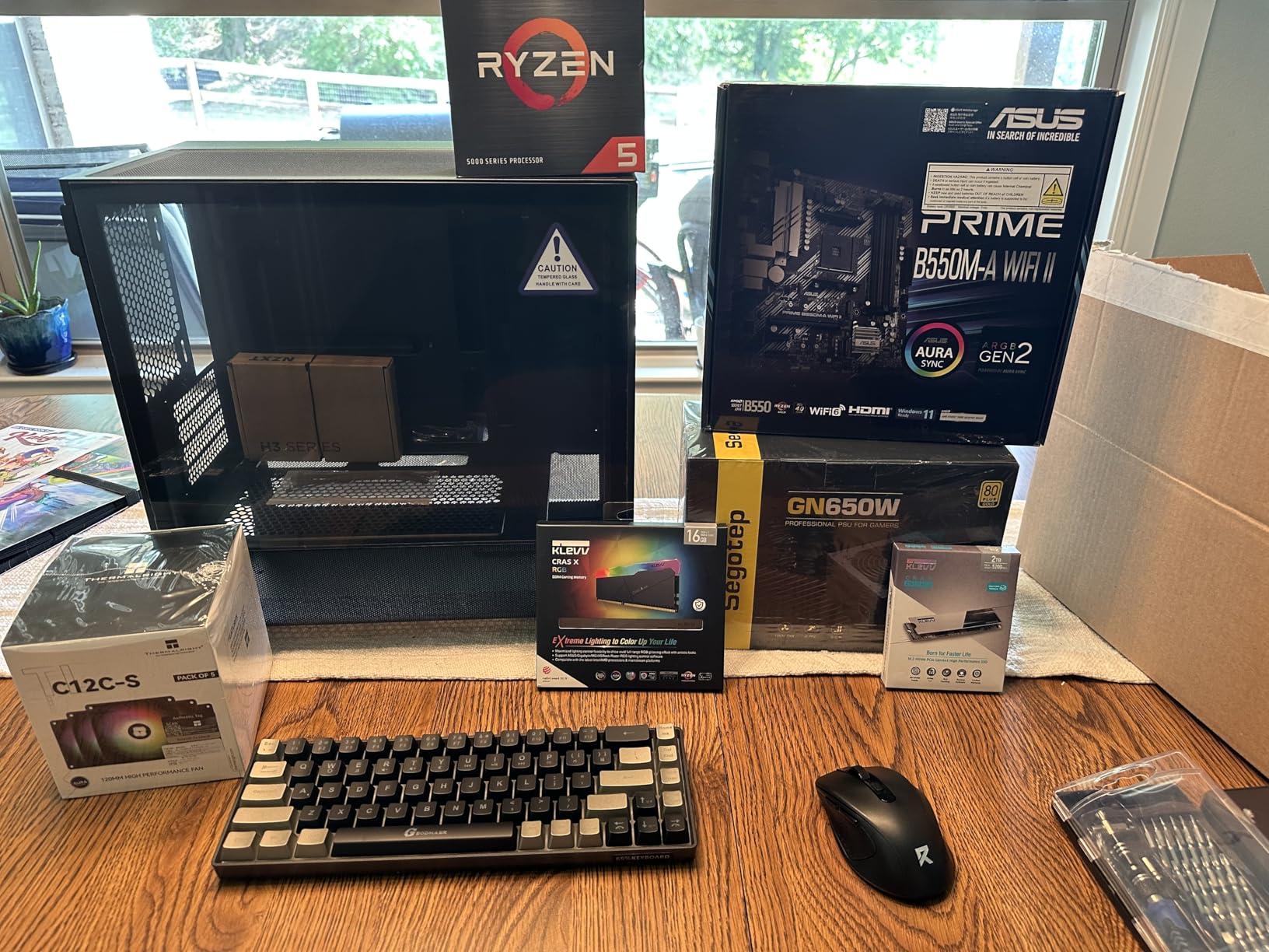 AMD Ryzen 5 5500 6-Core, 12-Thread Unlocked Desktop Processor with Wraith Stealth Cooler - Customer Photo 4