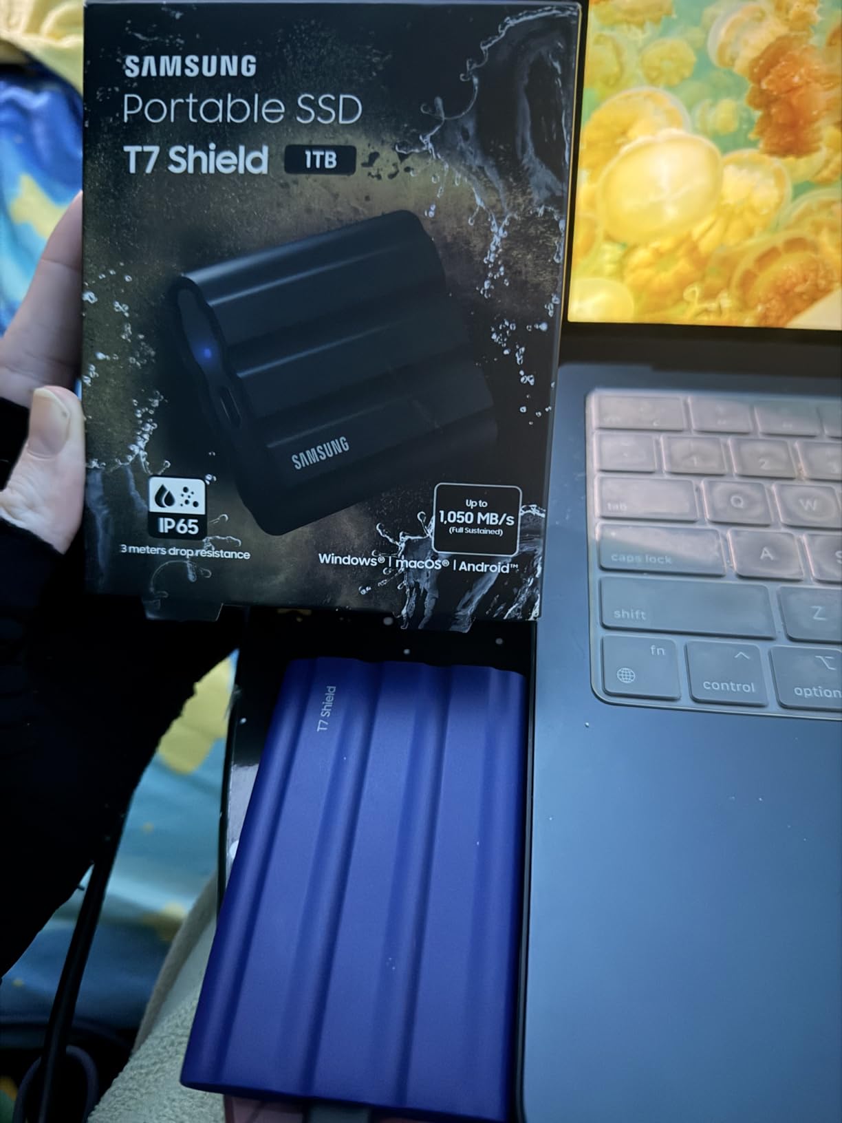 SAMSUNG T7 Shield 1TB, Portable SSD, up to 1050MB/s, USB 3.2 Gen2, Rugged, IP65 Rated, for Photographers, Content Creators and Gaming , External Solid State Drive (MU-PE1T0R/AM, 2022), Blue - Customer Photo 2