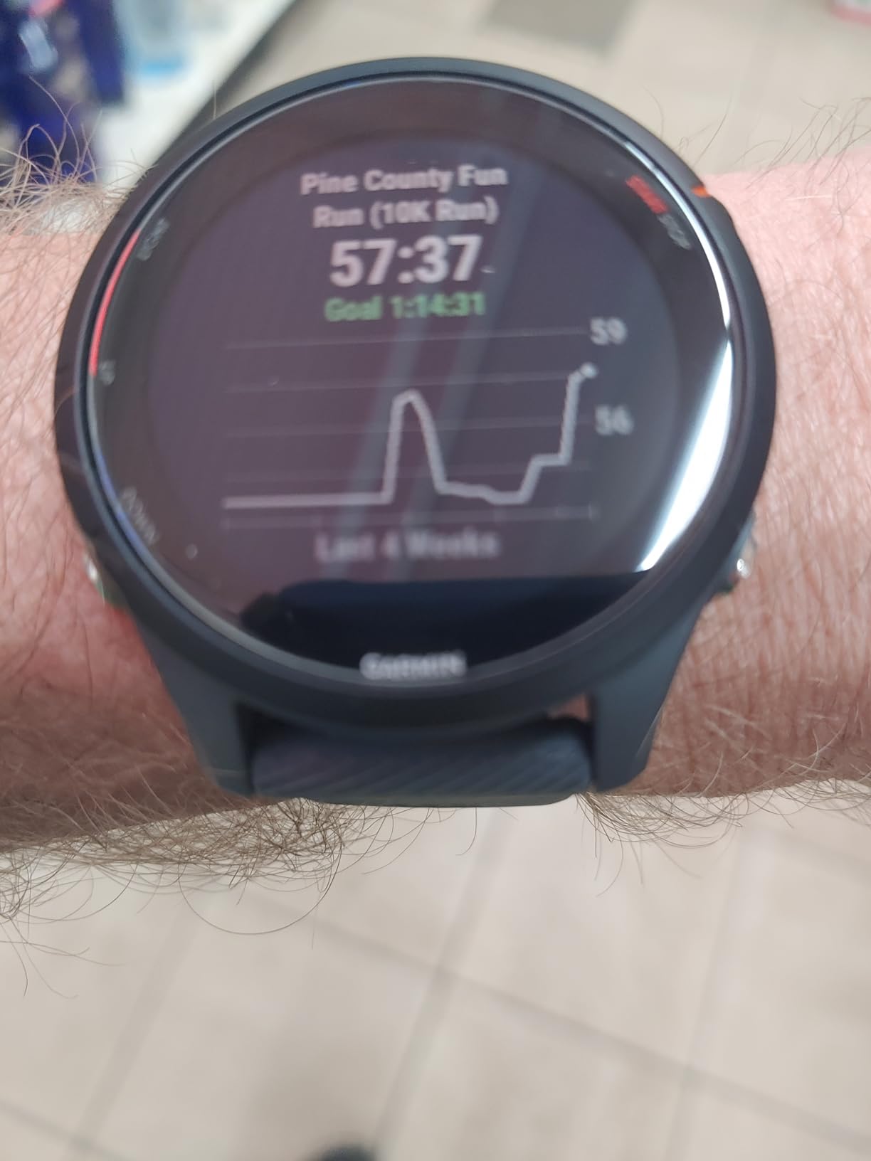 Garmin Forerunner® 255, GPS Running Smartwatch, Advanced Insights, Long-Lasting Battery, Slate Gray - Customer Photo 4