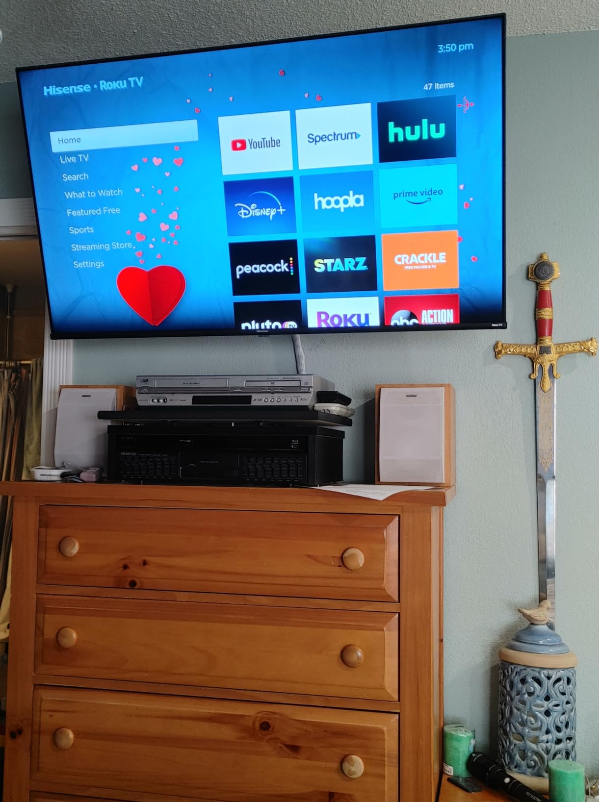 Hisense 43-Inch Class R6 Series 4K UHD Smart Roku TV with Alexa Compatibility, Dolby Vision HDR, DTS Studio Sound, Game Mode (43R6G) - Customer Photo 1