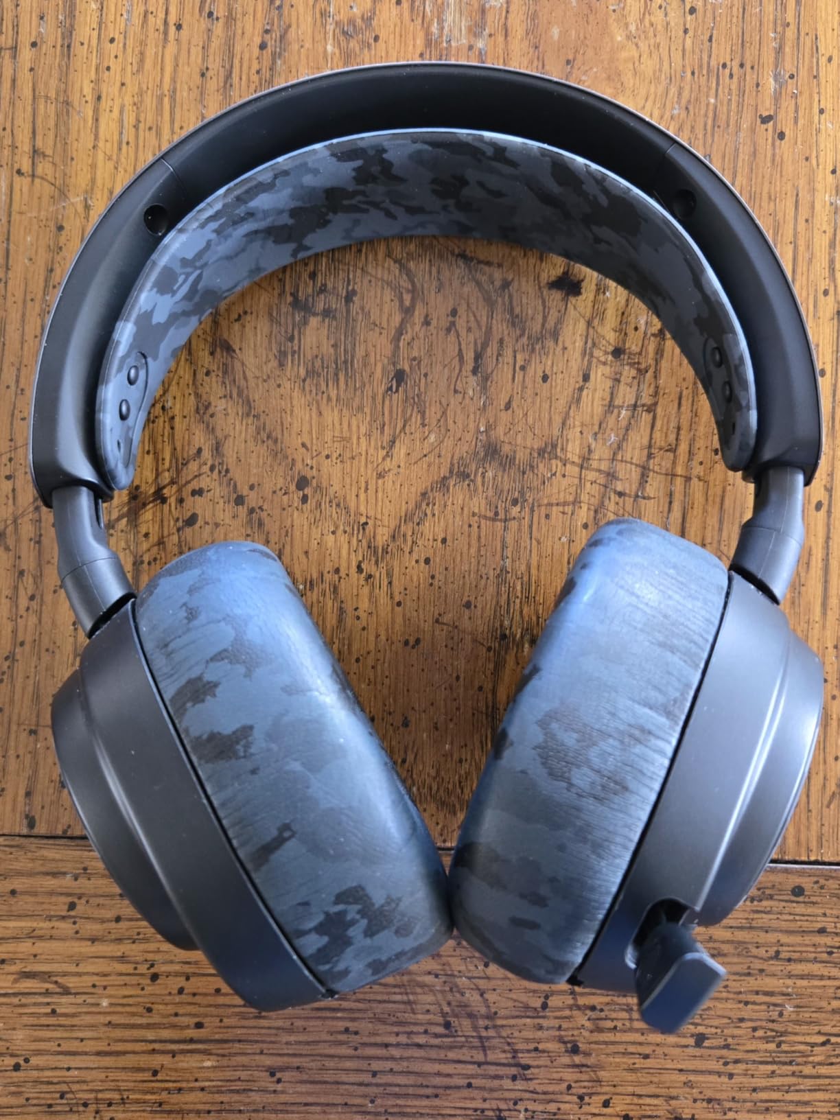SteelSeries Arctis Nova Pro Wireless Xbox Multi-System Gaming Headset - Premium Hi-Fi Drivers - Active Noise Cancellation Infinity Power System - Stealth Mic - Xbox, PC, PS5, PS4, Switch, Mobile - Customer Photo 5