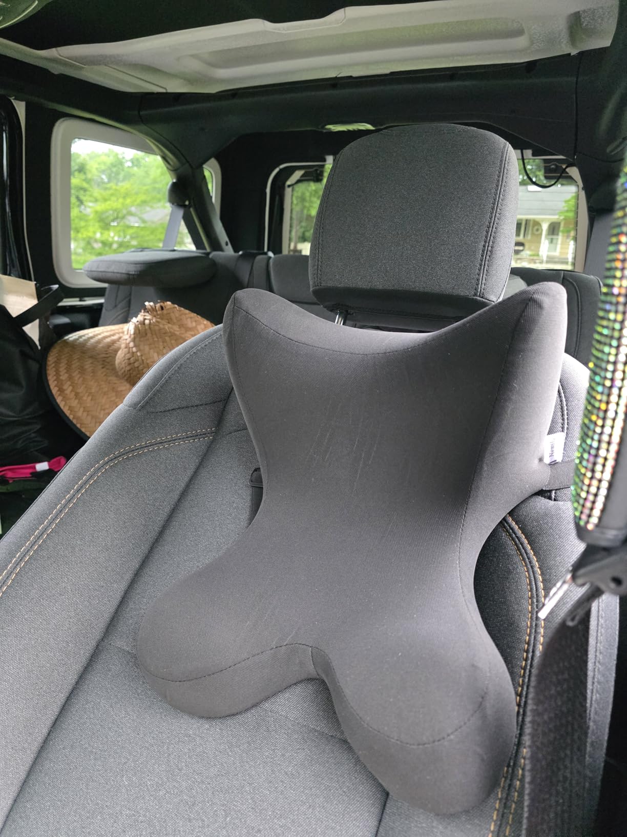 Car Neck Pillow for Driving Seat Car headrest Pillow/Gaming Chair Pillow with Adjustable Strap Removable Cover Ergonomic Design Neck Support Pillow for auto, Office Chair, Gaming Chair(Black) - Customer Photo 2