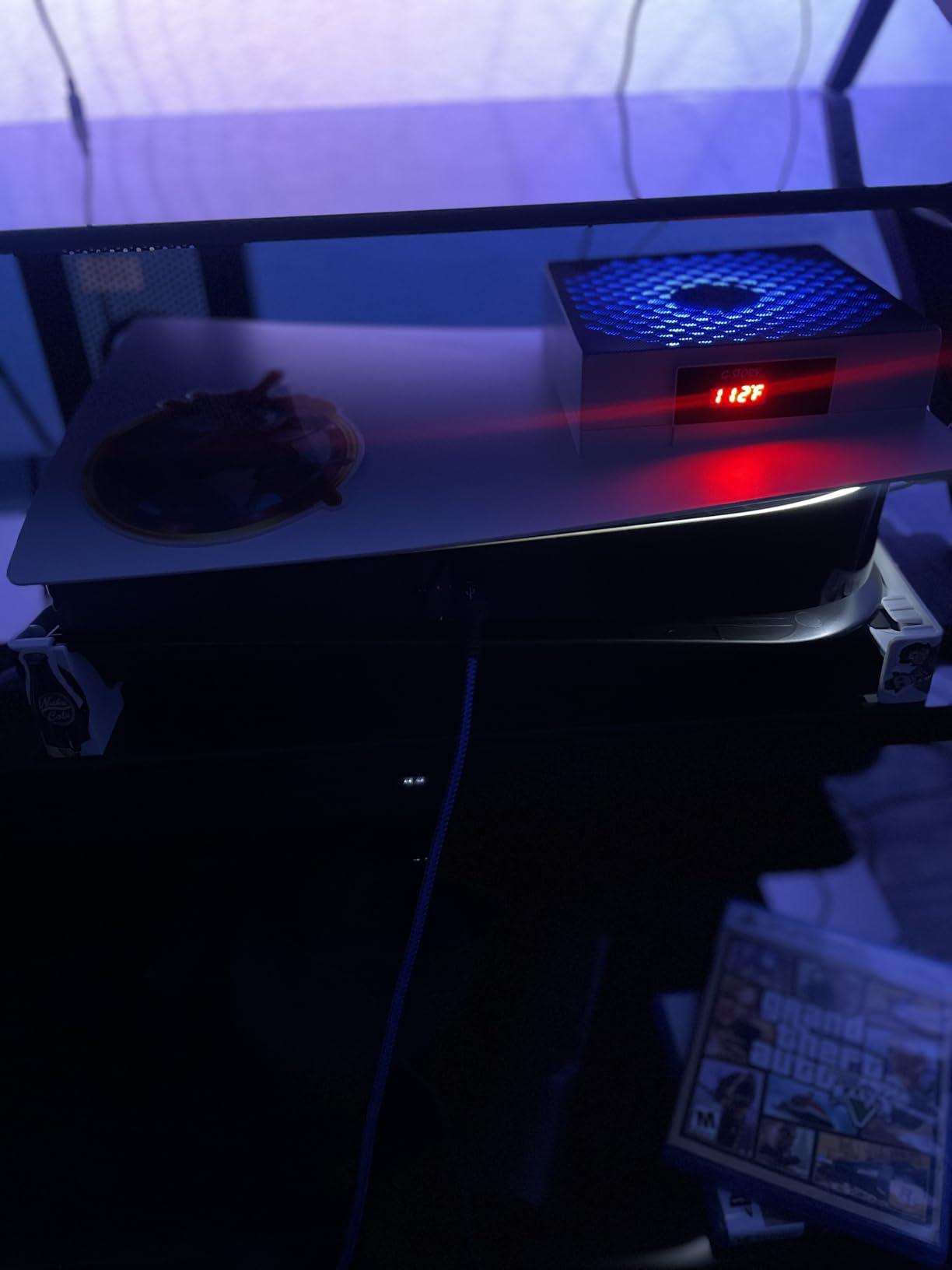 G-STORY PS5 Cooling Fan,PS5 Cooler System, Fan Speed Automactically Adjusted by Temperature(℃/℉), Low Noise, 3 Speed 1500/1750/2000RPM (140MM) with RGB LED (White) - Customer Photo 2