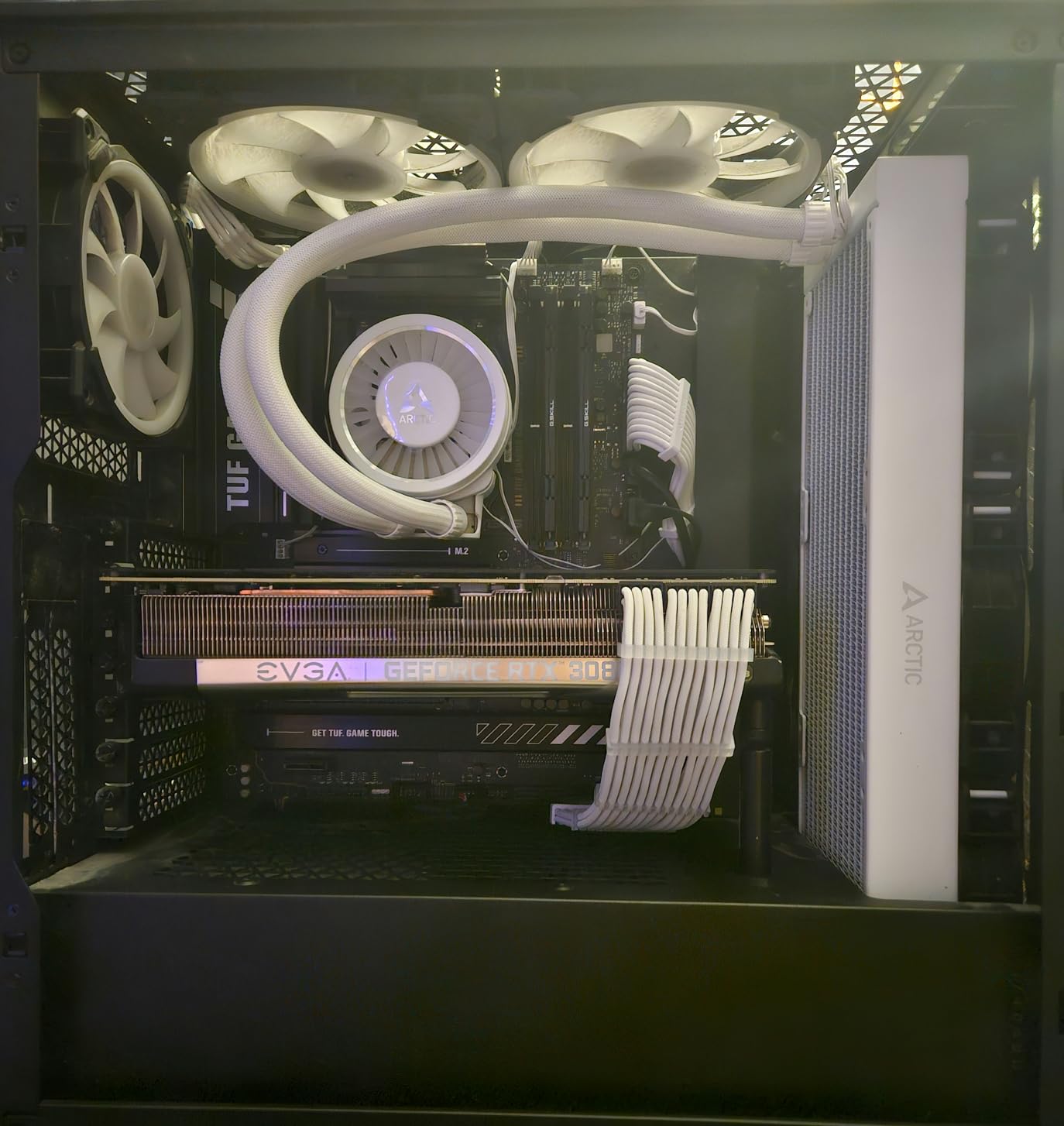 AMD Ryzen 9 7900X 12-Core, 24-Thread Unlocked Desktop Processor - Customer Photo 4