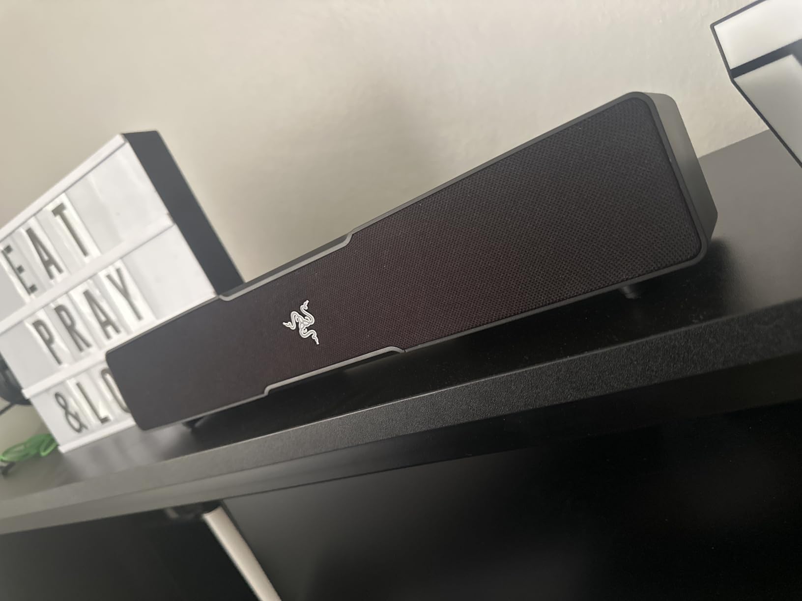 Razer Leviathan V2 X PC Soundbar with Full-Range Drivers - Compact Design - Chroma RGB - USB Type C Power and Audio Delivery - Bluetooth 5.0 - for PC, Laptop, Smartphones, Tablets & Nintendo Switch - Customer Photo 1