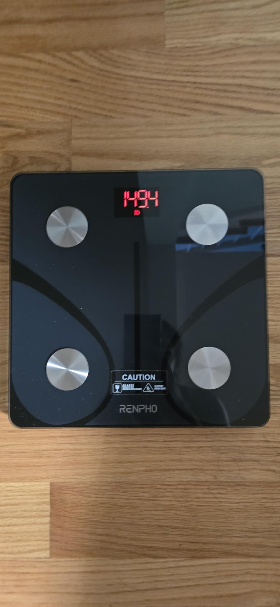 RENPHO Smart Scale with Endless Power, Solar-Powered Scale for Body Weight, No Batteries Needed, Digital Bluetooth Body Fat Scale, Body Composition Monitor with Smart App, 400 lbs-Elis Solar 1 - Customer Photo 3
