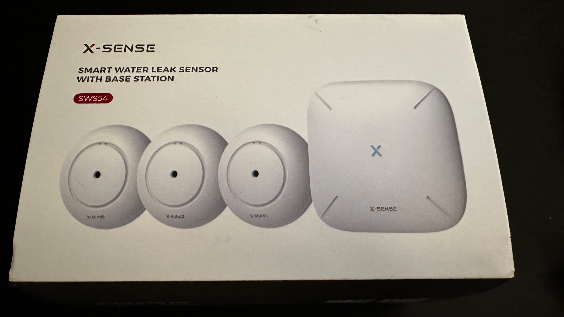 X-Sense Wi-Fi Water Leak Detector, Smart Water Sensor Alarm, Water Detector Alarm with 1700 ft Transmission Range for Kitchens, Basements, Bathrooms, 3 Water Detectors & 1 Base Station, Model SWS54 - Customer Photo 1