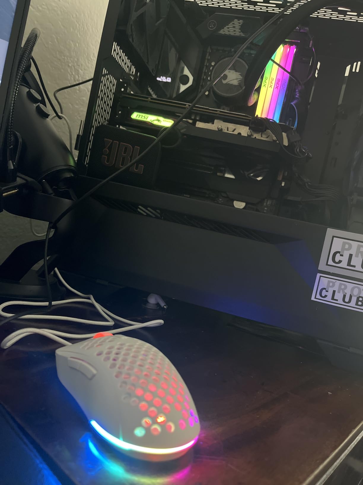 TMKB Falcon M1SE Ultralight Honeycomb Gaming Mouse, High-Precision 12800DPI Optical Sensor, 6 Programmable Buttons, Customizable RGB, Drag-Free Paracord, Ergonomic Wired Gaming Mouse - Matte Black - Customer Photo 2
