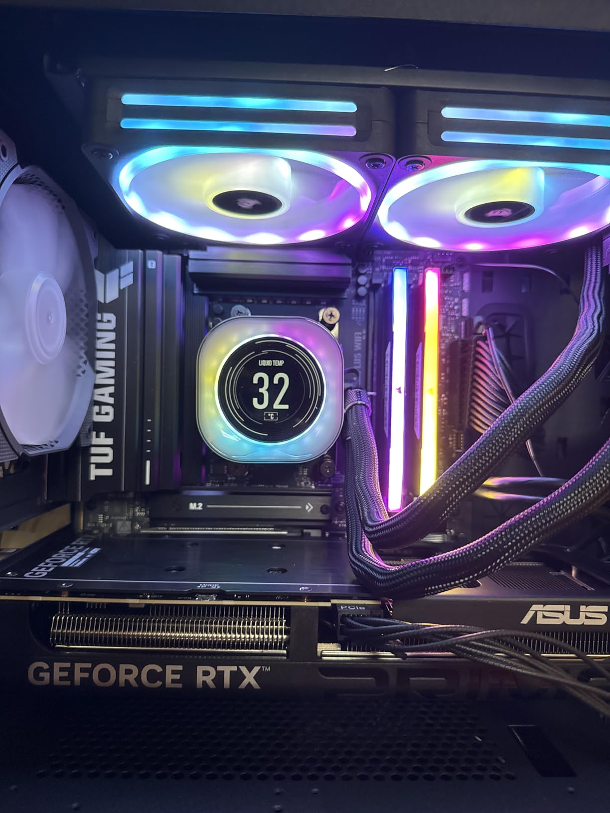 ASUS TUF Gaming B650-PLUS WiFi AMD B650 AM5 Ryzen Desktop 9000 8000 and 7000 ATX Motherboard, 14 Power Stages, PCIe 5.0 M.2, DDR5 Memory, WiFi 6 and 2.5 Gb Ethernet, USB4 Support, Aura Sync customer photo 2