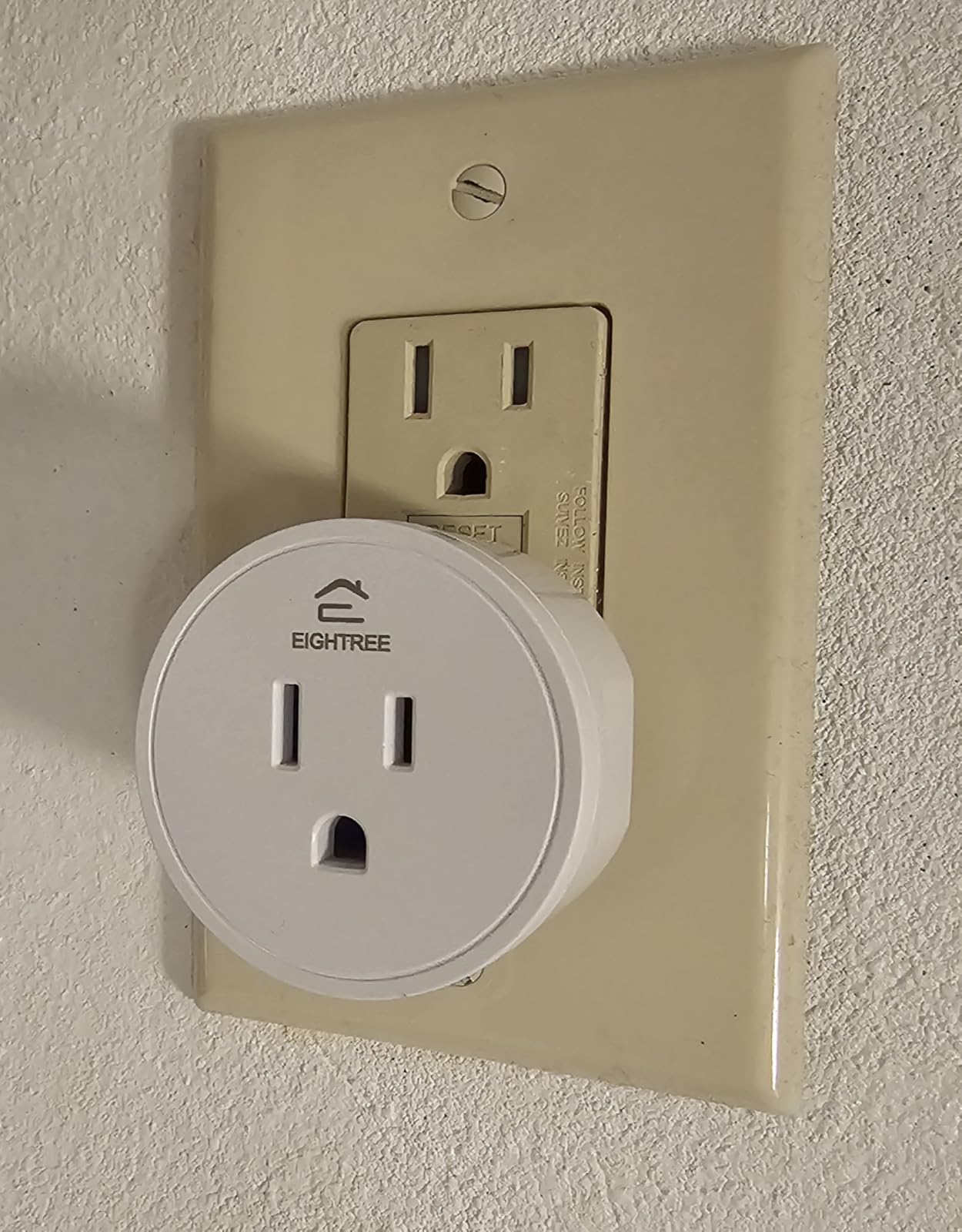 EIGHTREE Smart Plug 2025 Upgrade to 15A, Bluetooth & Wi-Fi Outlet Plug Dual Connection, Voice Control, Remote Control Outlet Timer Indoor, Smart Plugs That Work with Alexa & Google, 2.4GHz Wi-Fi Only - Customer Photo 4