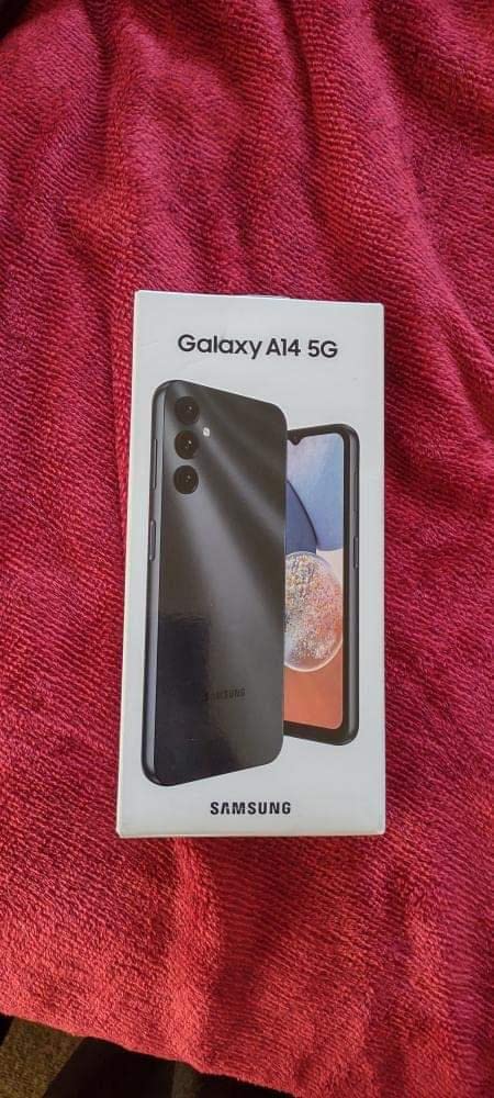SAMSUNG Galaxy A14 5G A Series Cell Phone, Factory Unlocked Android Smartphone, 64GB w/Expandable Storage, Long Battery Life, 13MP Camera, 6.6