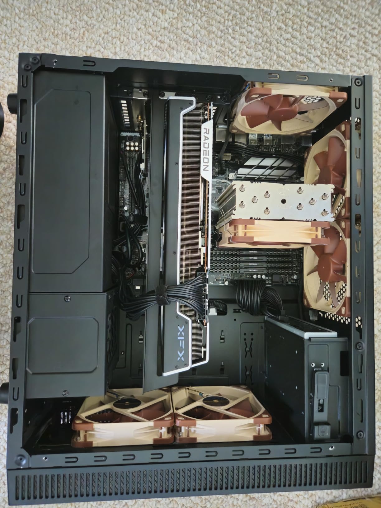 XFX Radeon RX 7900XT Gaming Graphics Card with 20GB GDDR6, AMD RDNA 3 RX-79TMBABF9 - Customer Photo 1