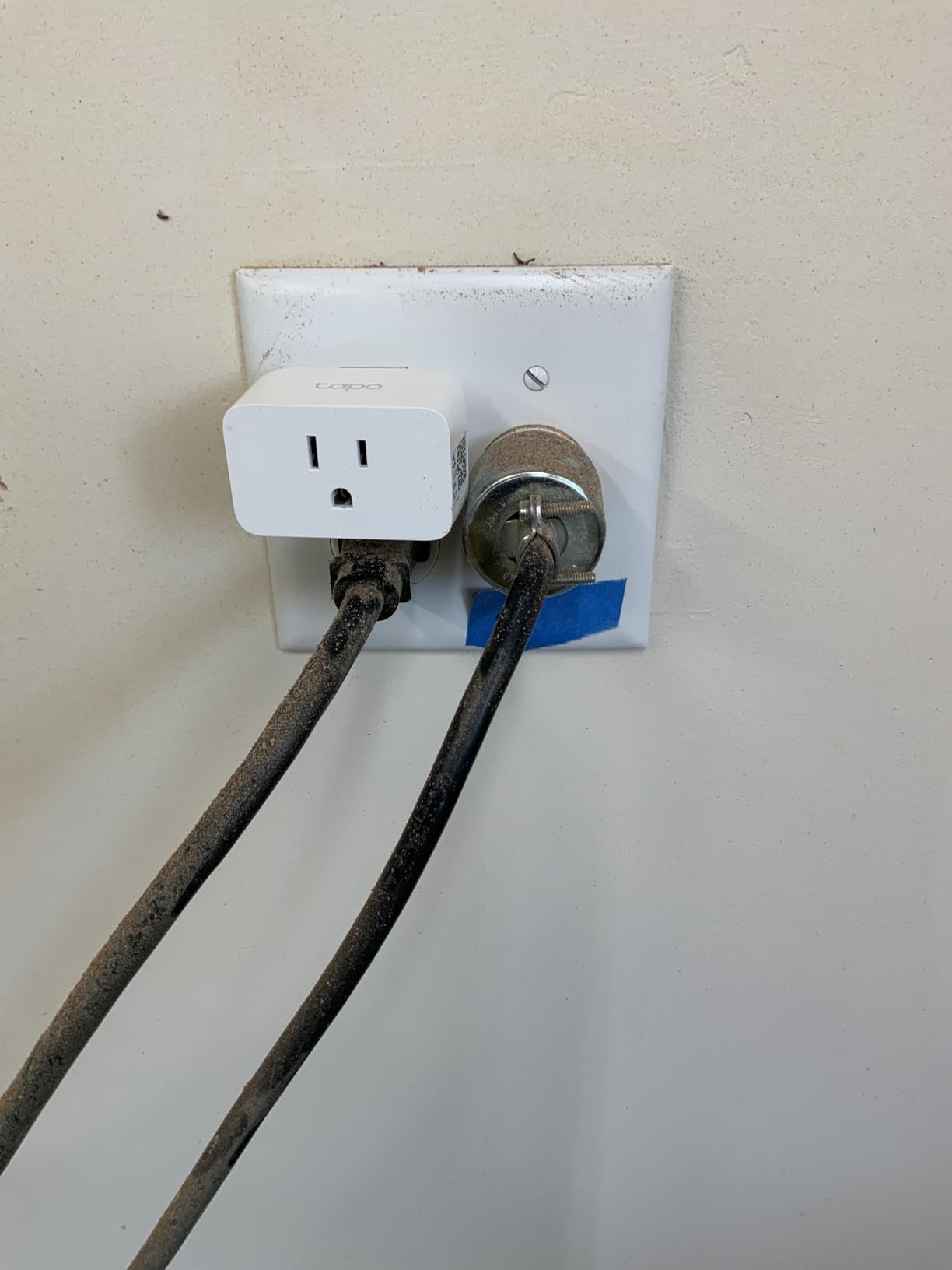 TP-Link Tapo Matter Compatible Smart Plug Mini, Compact Design, 15A/1800W Max, Super Easy Setup, Works with Apple Home, Alexa & Google Home, UL Certified, 2.4G Wi-Fi Only, White, Tapo P125M - Customer Photo 1