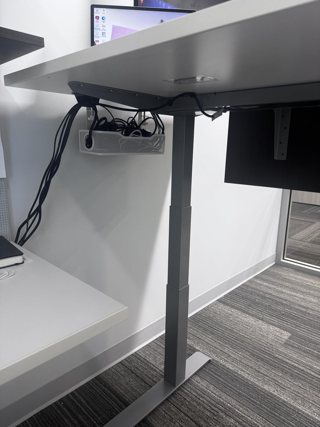 Under Desk Cable Management Tray White, Cinati Wire Organizers No Drill, Cable Tray with Clamp for Wire Management, Cord Organization Box for Office, Home - No Damage to Desk - Customer Photo 2