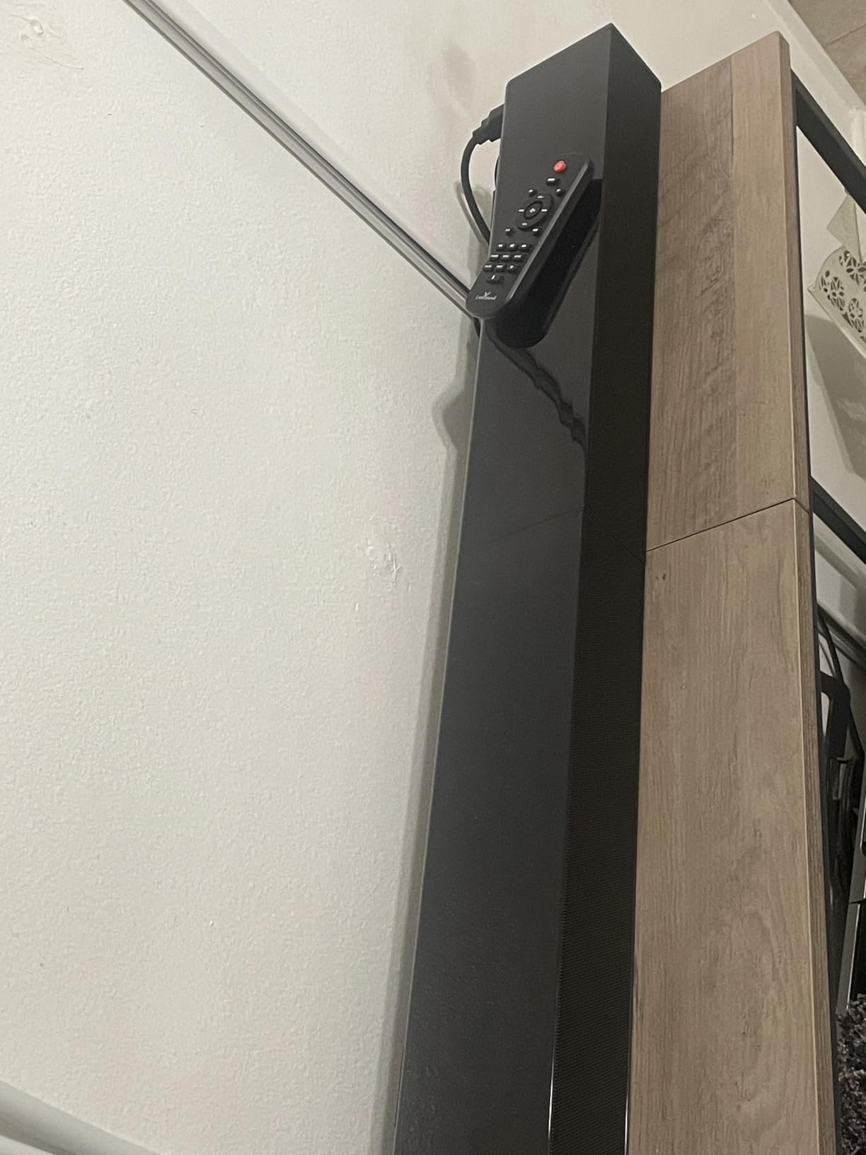 Small Sound Bar for TV, PC, Gaming, Surround Sound System, Mini TV Speaker Soundbar with Bluetooth/HDMI ARC/Optical/AUX/USB Connections - Customer Photo 2