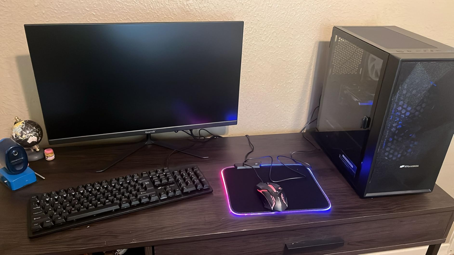 STGAubron Prebuilt Gaming PC Desktop, Radeon RX 550 4G, Intel Core i5 up to 3.7GHz, 16G RAM, 512G SSD, WiFi 6, BT 5.3, RGB Fan x2, Windows 11 Home - Customer Photo 2