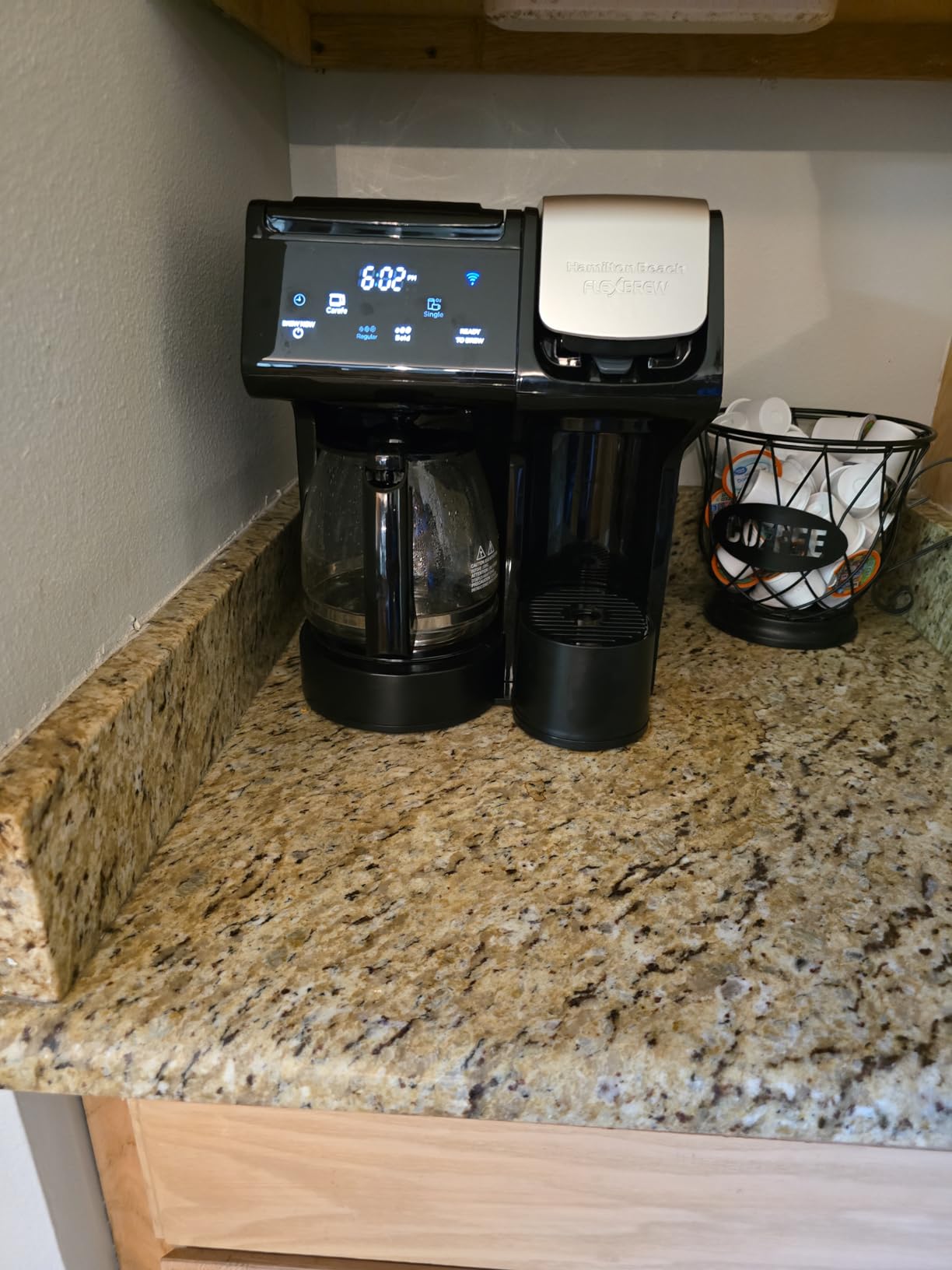 Hamilton Beach FlexBrew Trio 2-Way Coffee Maker, Compatible with K-Cup Pods or Grounds, Combination Single Serve & Full 12c Carafe, Removable Reservoir, Fast Brewing, Works with Alexa, Black (49911) - Customer Photo 2