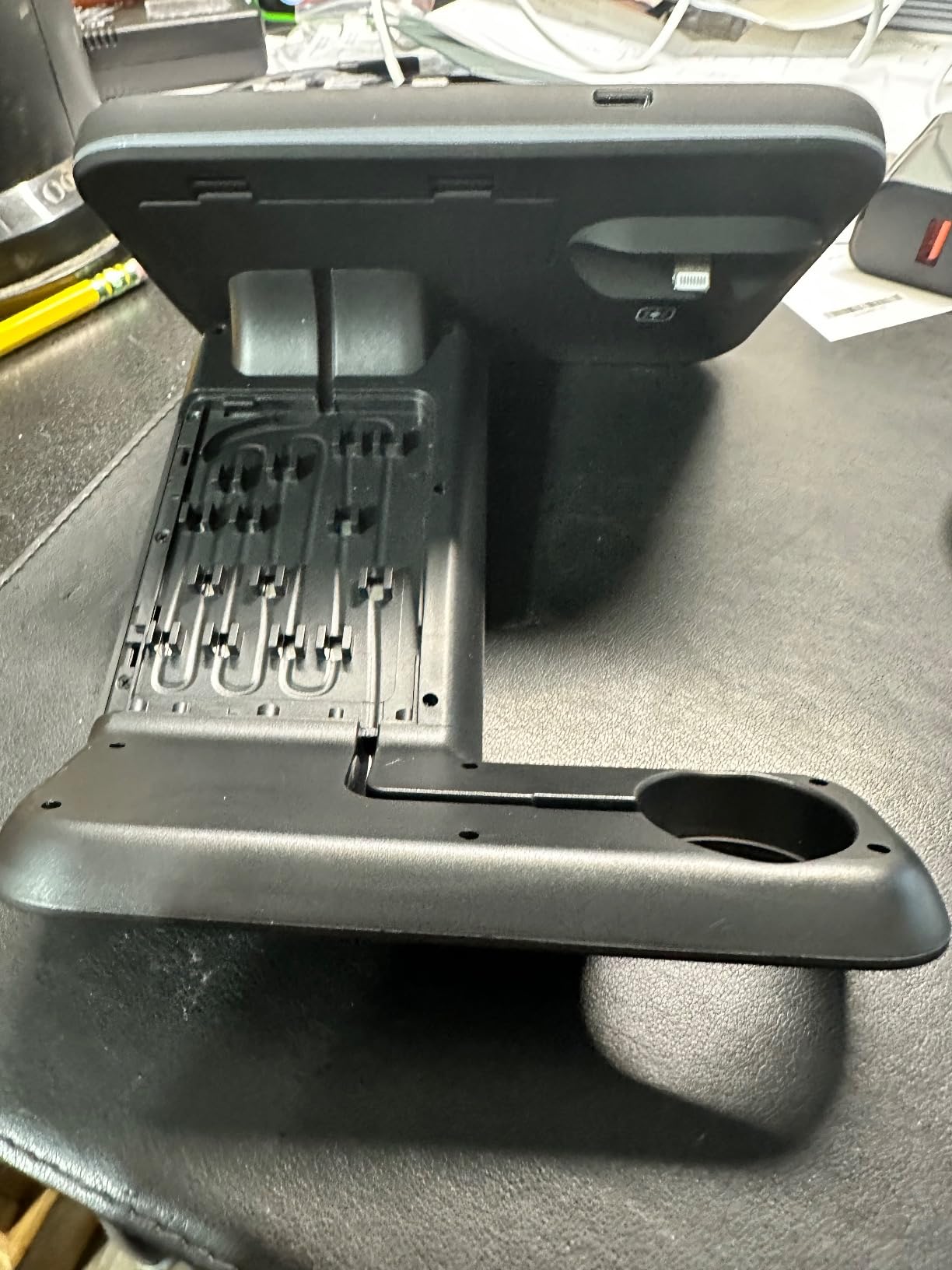 Minthouz Phone Wireless Charger, 18W Fast Charging Station for iWatch (Watch Charger is NOT included), AirPods, Wireless Charger Stand Compatible with iPhone 15/14/13/12/11 Series (with QC3.0 Adapter) - Customer Photo 1