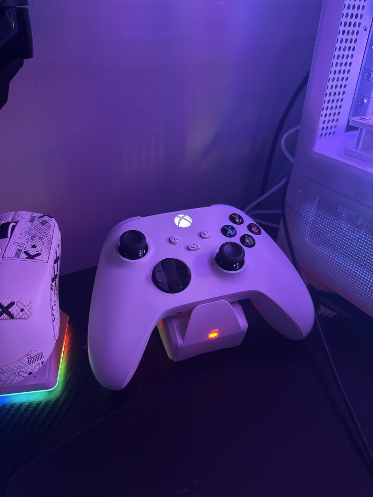 PowerA Play & Charge Kit for Xbox Series X|S and Xbox One - Green - Customer Photo 4