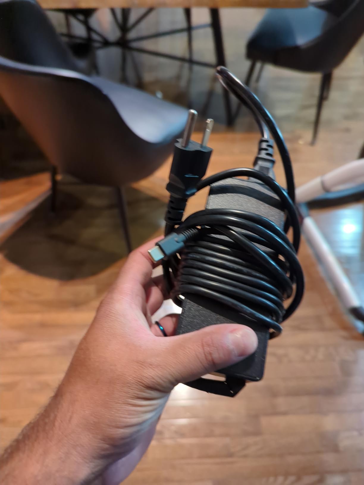 100W Universal USB-C Power Adapter Fast Charger, Compatible with Mac Book Pro/Air 16, 15, 14, 13 Inch,Mac Book Air 13 Inch 2021 2020 2019 2018,iPad Pro,HP, Dell, Lenovo,Asus - Customer Photo 1
