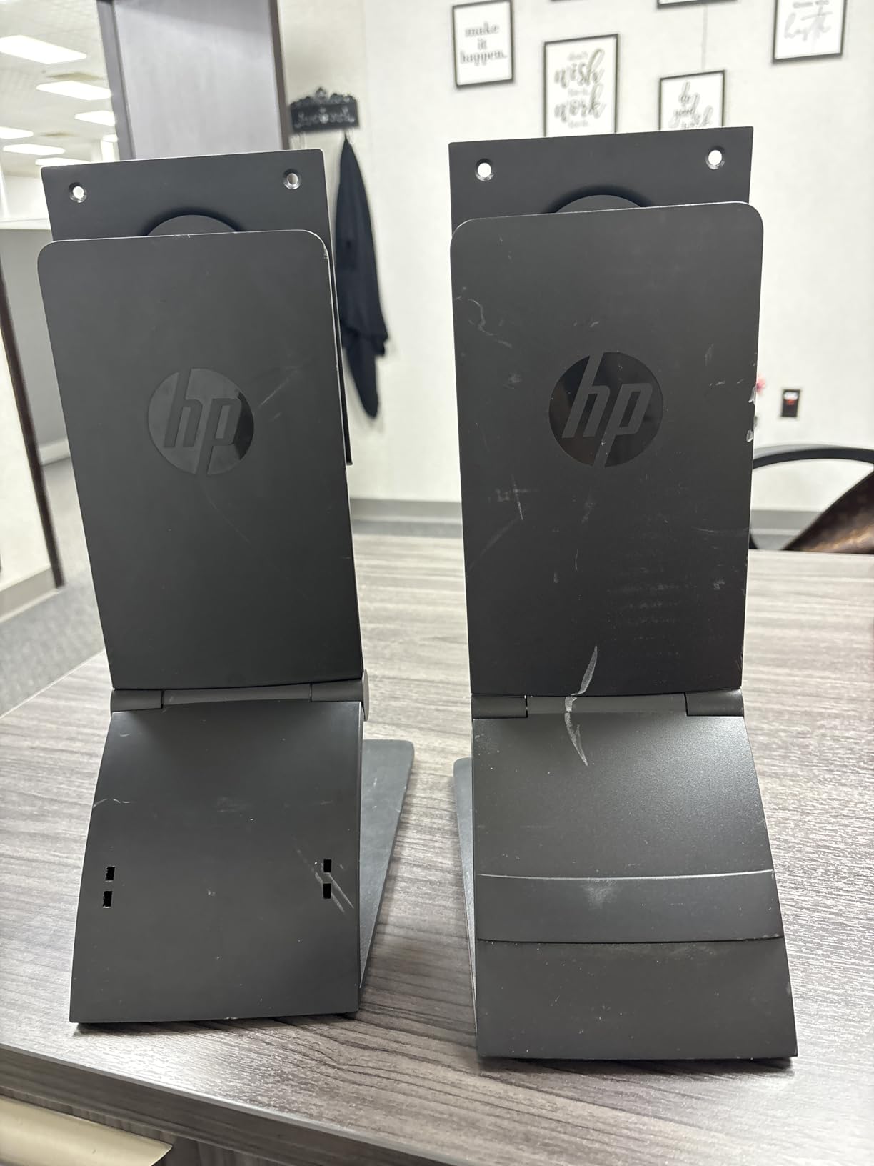 HP Elitedesk 800 G3 SFF Desktop PC - Intel i7-6700,32GB DDR4,1TB NVMe SSD + 2TB HDD, AX200 Wi-Fi 6,Dual 24-Inch Monitors, Wireless Keyboard and Mouse,Windows 11 (Renewed) - Customer Photo 2