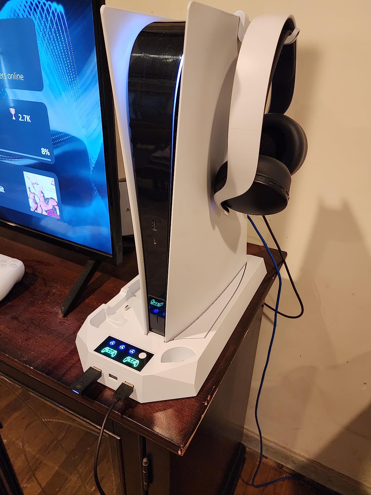 YCCSKY Cooling Station for PS5, PlayStation 5 Charging Dock with Cooling Fan, Dual Controller Doking Station, 3 USB Ports, Dual Console Charger, Headset Holder, Low Noise 3 Type Speeds Cooling Station - Customer Photo 1