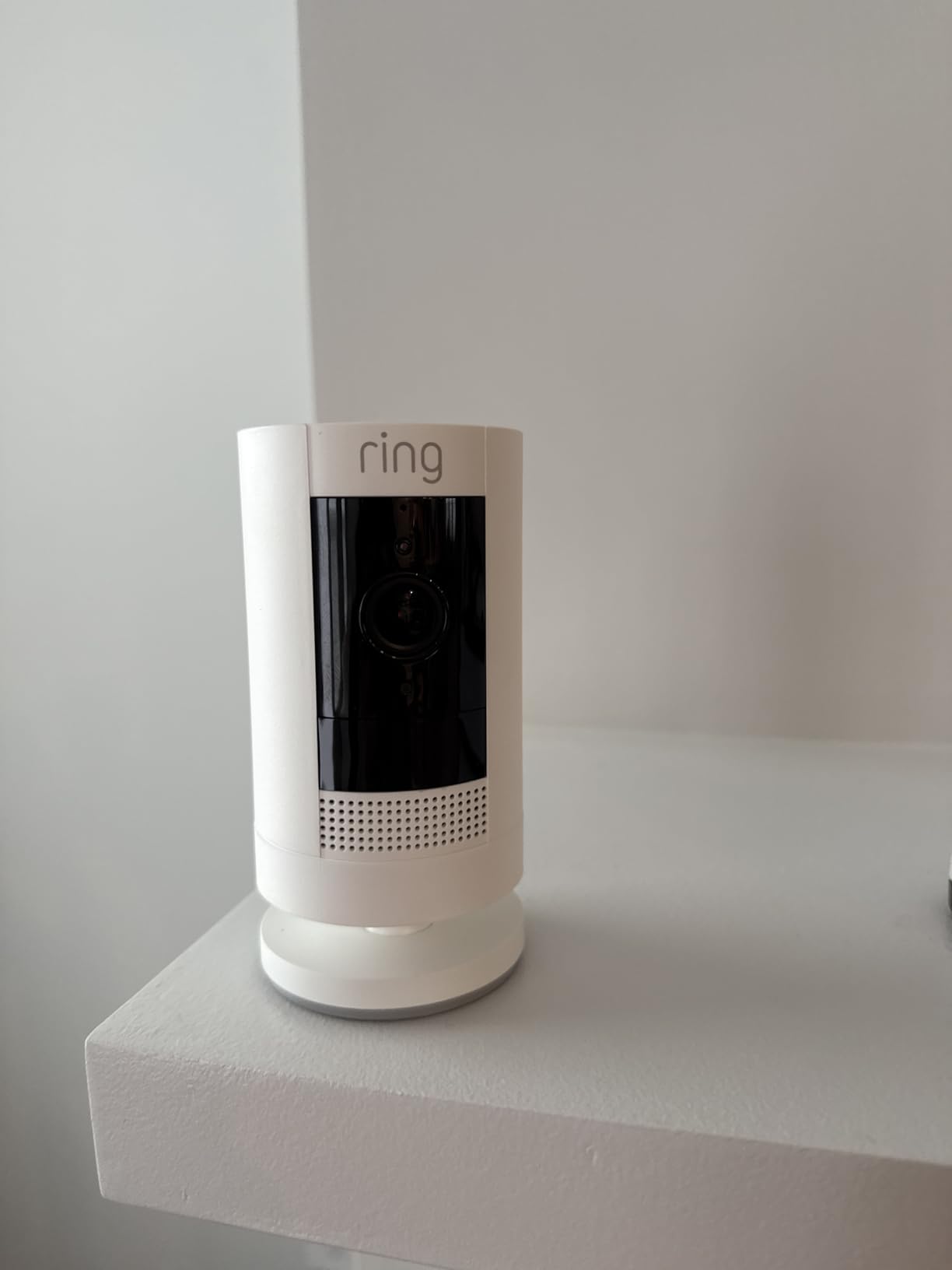 Ring Outdoor Cam (Stick Up Cam) | Weather-Resistant Outdoor Camera, Live View, Color Night Vision, Two-Way Talk, Motion alerts, Works with Alexa | White - Customer Photo 3