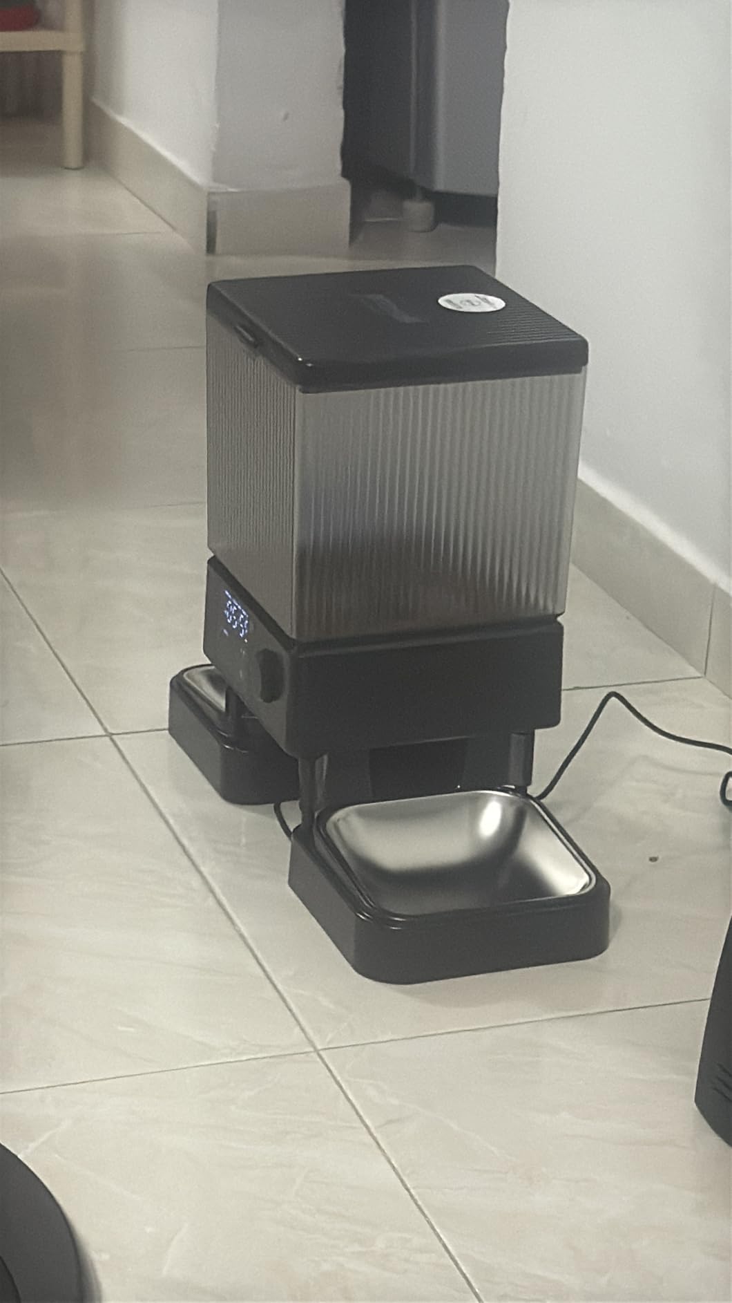 oneisall Automatic Cat Feeder with 5G WiFi, Automatic Cat Food Dispenser for 2 Cats Small Pets, 20 Cups/5L Timed Dry Food Dispenser with APP Control - Customer Photo 2