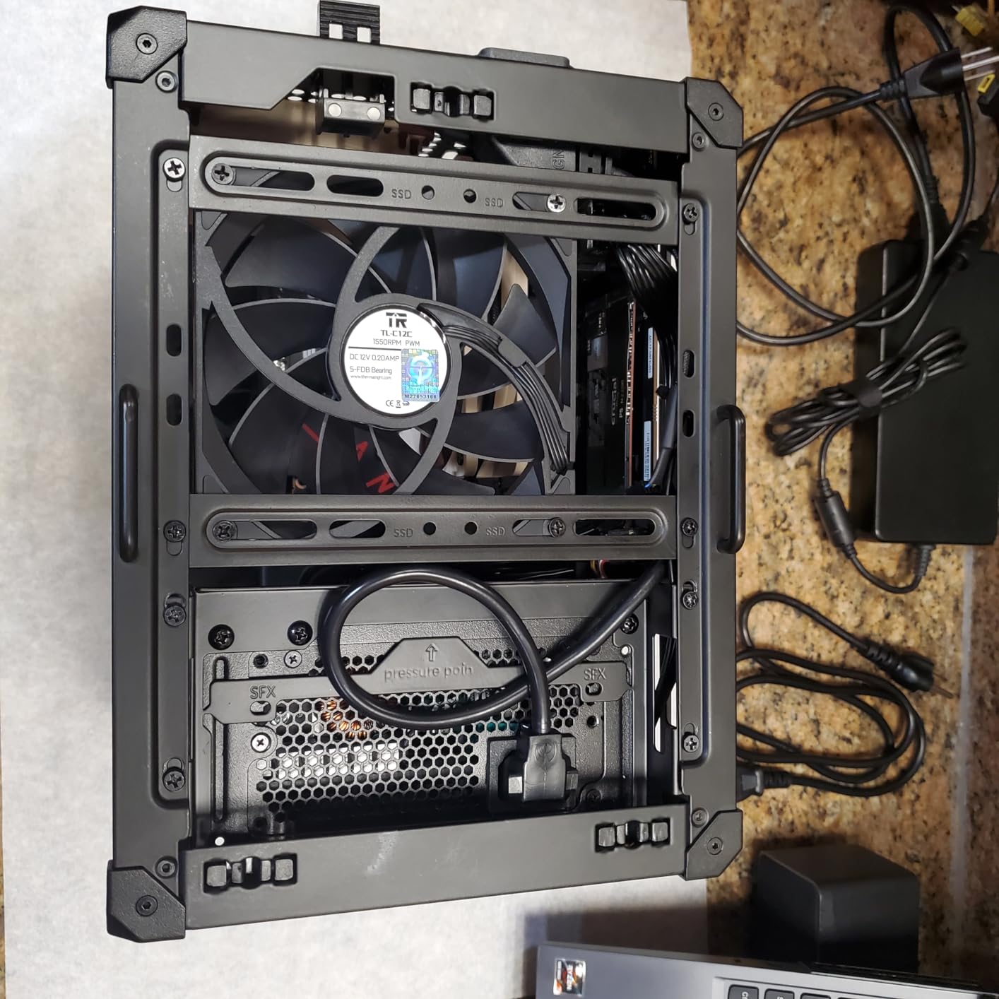 JONSBO C6 Black Mini MATX Mesh PC Case,Simple Compact Desktop Micro ATX Chassis,Upper Cover/Side Panel Tool-Free Open pc case, ATX Power Bite (L185mm Max.),Support 75mm CPU Cooler,GPU200-255mm - Customer Photo 2