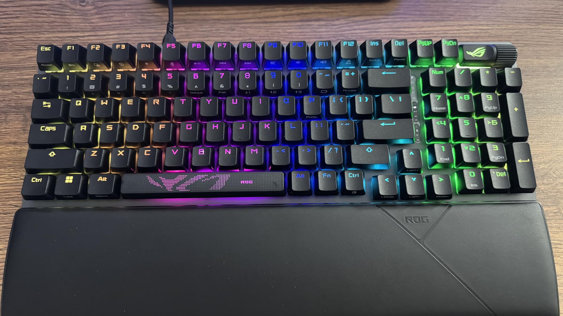 ASUS ROG Strix Scope II 96 Wireless Mechanical Gaming Keyboard – 96% Full-Size, Tri-Mode Connectivity, Hot Swappable Pre-lubed ROG NX Snow Linear Switches, PBT Keycaps, RGB, PC/Mac Support-Black - Customer Photo 2