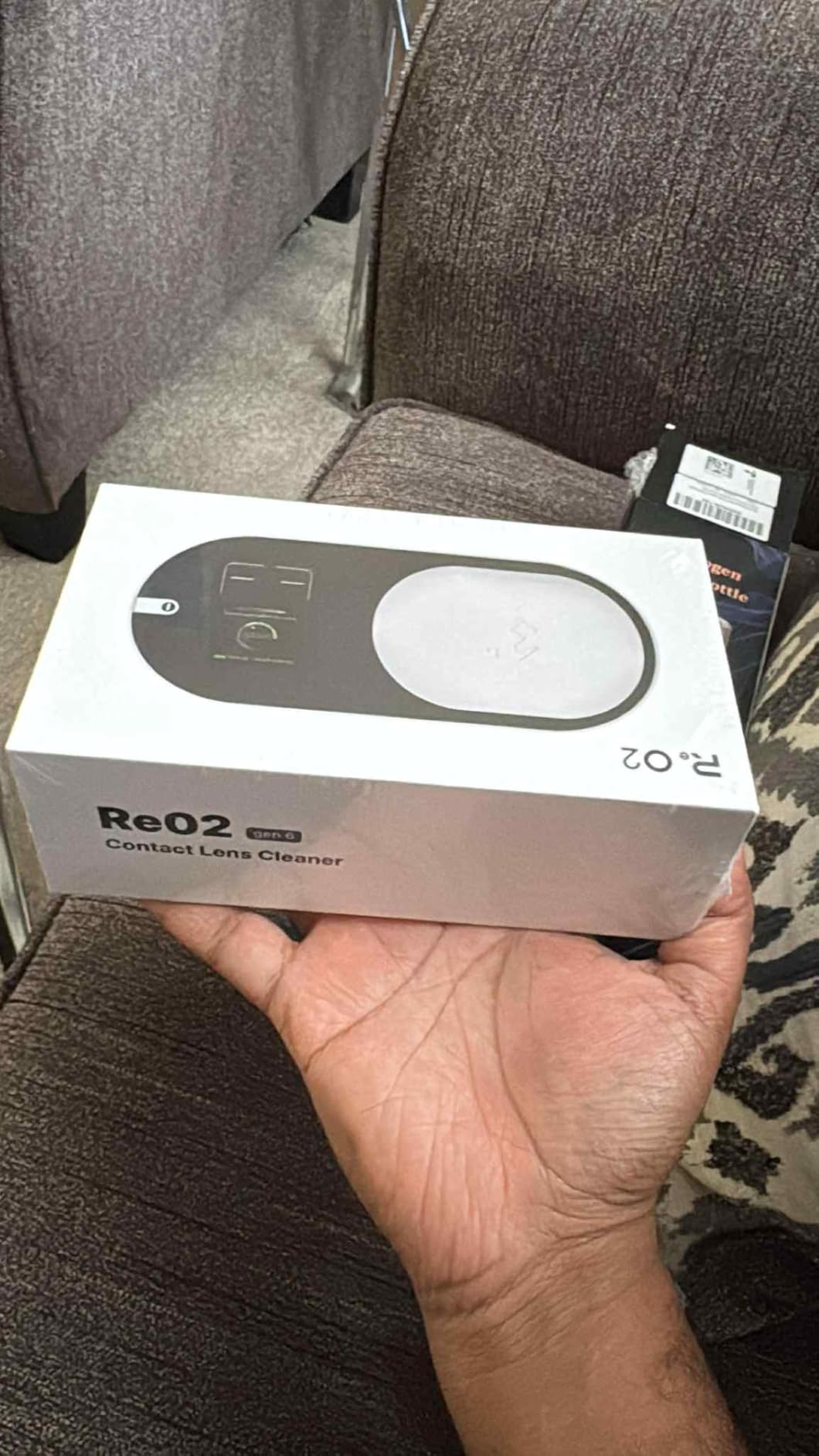 ReO2 Soft Contact Lens Cleaner for Moisture Retention, Advanced Cleaning Solution with Electrophoresis Technology, Deep Clean and Rehydrate in 10 Min, with Mirror and Tweezer (White) - Customer Photo 1