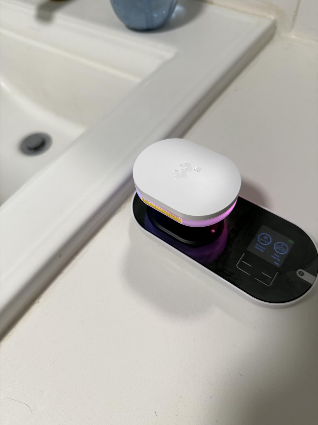 ReO2 Soft Contact Lens Cleaner for Moisture Retention, Advanced Cleaning Solution with Electrophoresis Technology, Deep Clean and Rehydrate in 10 Min, with Mirror and Tweezer (White) - Customer Photo 2