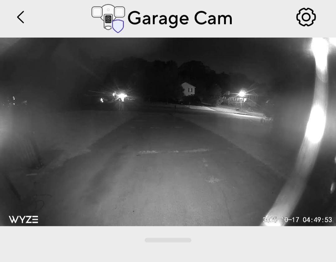 WYZE Floodlight Camera v2, Security Camera Outdoor, 2K HD with Color Night Vision, 2800-Lumen LEDs, 160° Wide View, 105dB Siren, Works with Alexa & Google Assistant, Wired, Free Expert Support - Customer Photo 4