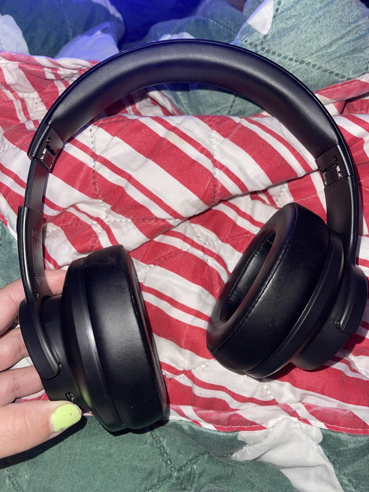Picun B8 Bluetooth Headphones, 120H Playtime Headphone Wireless Bluetooth with 3 EQ Modes, Low Latency, Hands-Free Calls, Over Ear Headphones for Travel Home Office Cellphone PC Black - Customer Photo 1