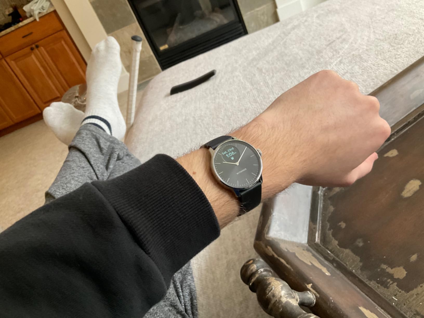 Withings ScanWatch Light - Hybrid Smart Watch, Heart Rate Monitoring, Fitness Tracker, Cycle Tracker, Sleep Monitoring - Customer Photo 1