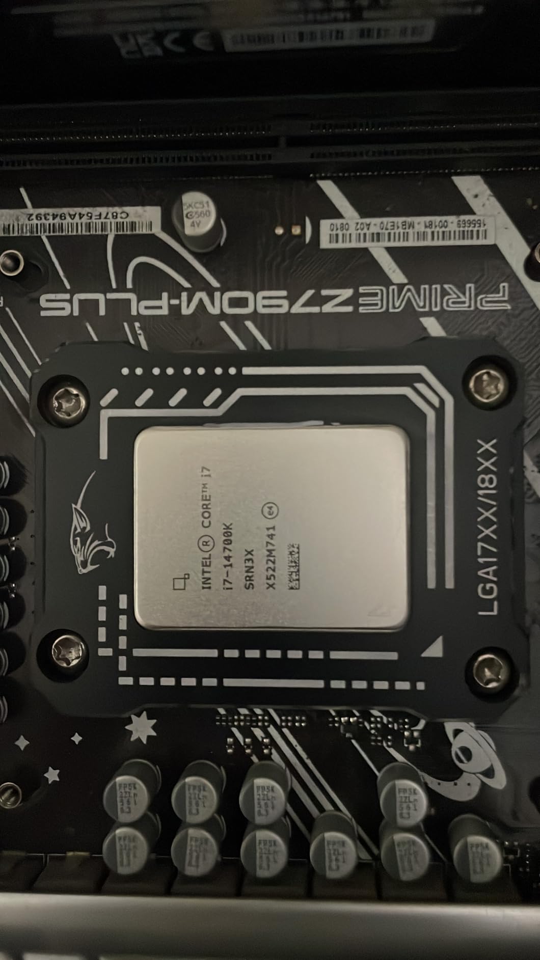 Intel® Core™ i7-14700K New Gaming Desktop Processor 20 cores (8 P-cores + 12 E-cores) with Integrated Graphics - Unlocked - Customer Photo 1