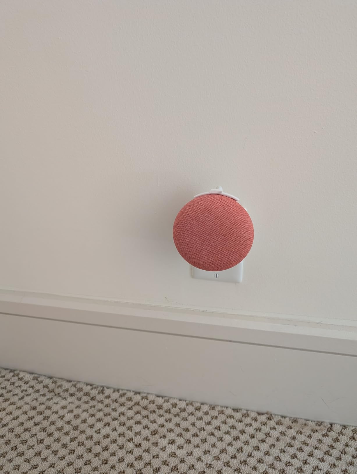 Nest Mini 2nd Generation Smart Speaker with Google Assistant - Charcoal - Customer Photo 1