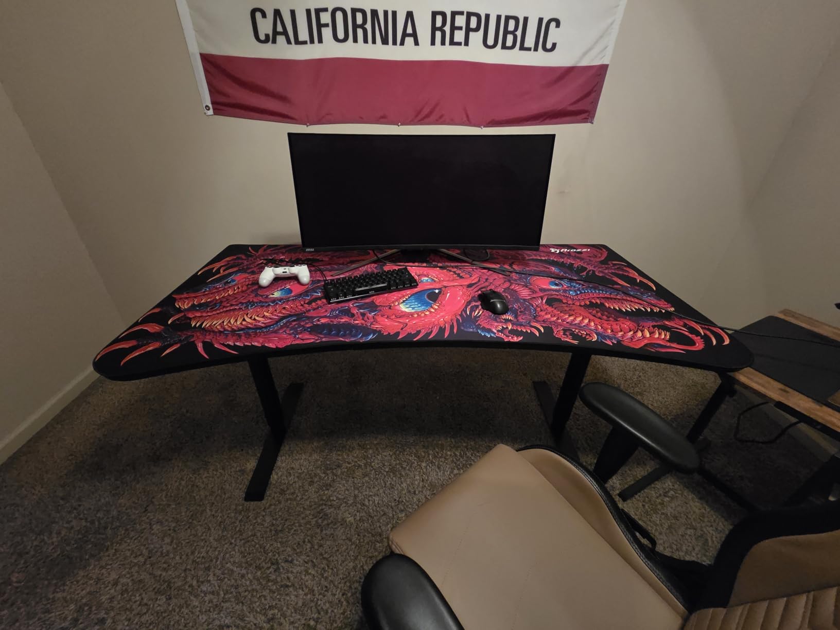 Arozzi Arena Special Edition Ultrawide Curved Gaming and Office Desk with Full Surface Water Resistant Desk Mat Custom Monitor Mount Cable Management Cut Outs - Sakura Customer Review Arozzi Arena Special Edition Ultrawide Curved Gaming and Office Desk with Full Surface Water Resistant Desk Mat Custom Monitor Mount Cable Management Cut Outs - Sakura - Customer Photo 2