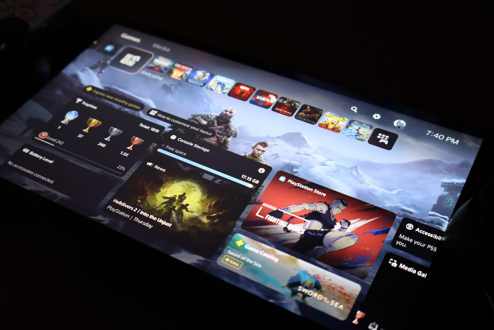 PlayStation Portal Remote Player 5 - Customer Photo 1